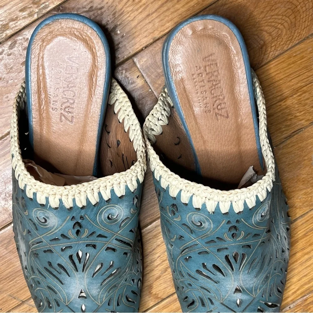 Sundance Vera Cruz Olivetta leather teal mules - Picture 5 of 9